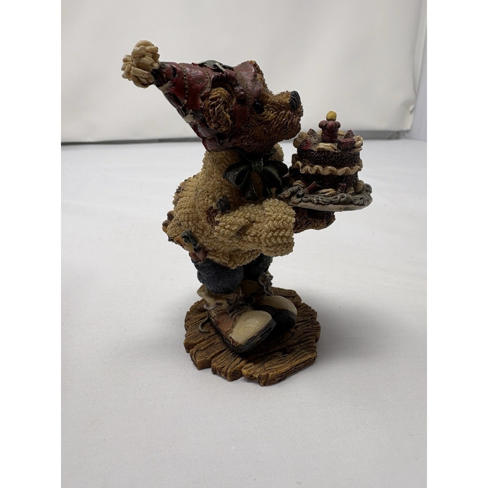 4" Boyds Bears Figurine, M. Harrison's Birthday 3E/2509
